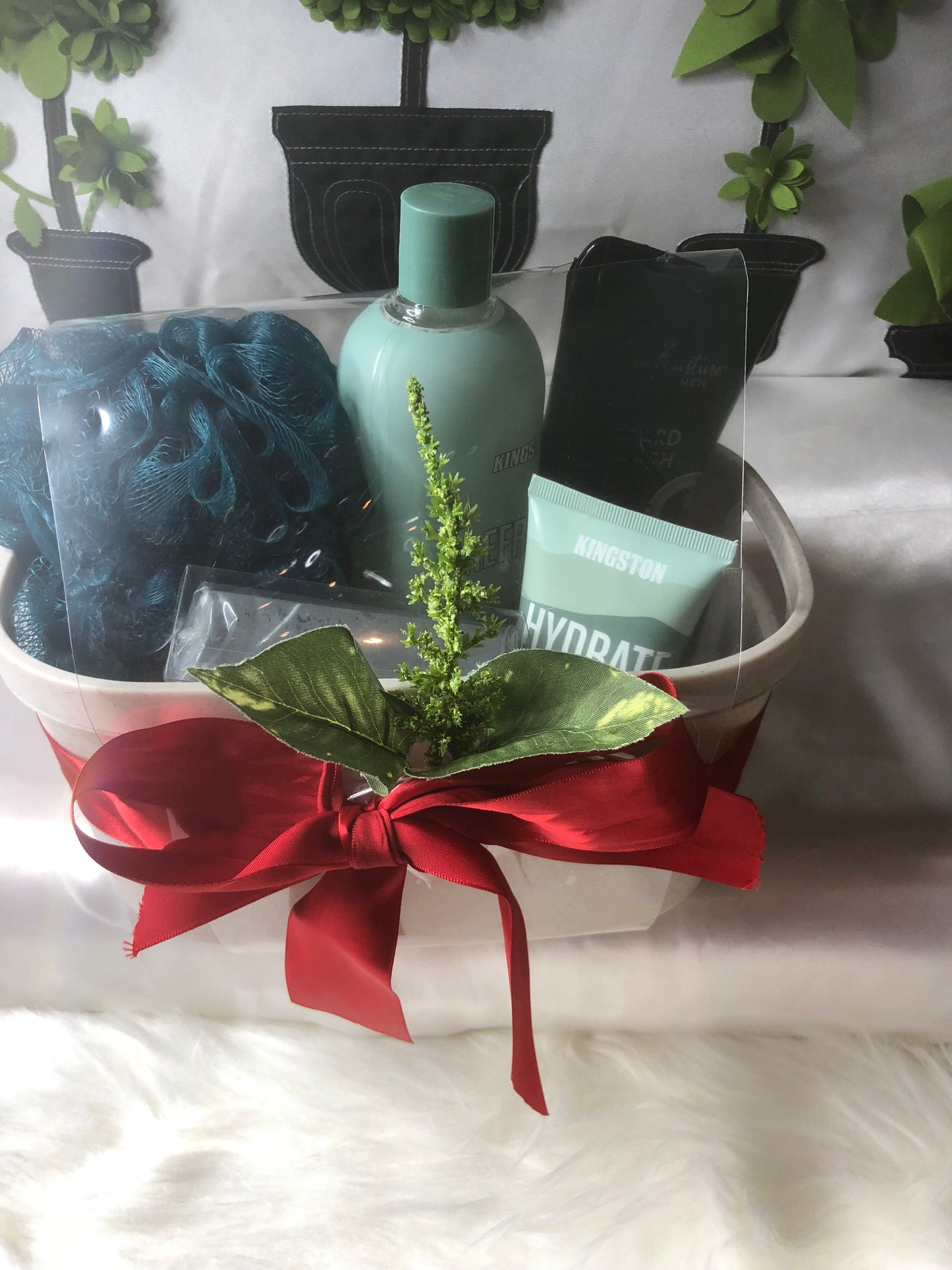 Green bath gift basket